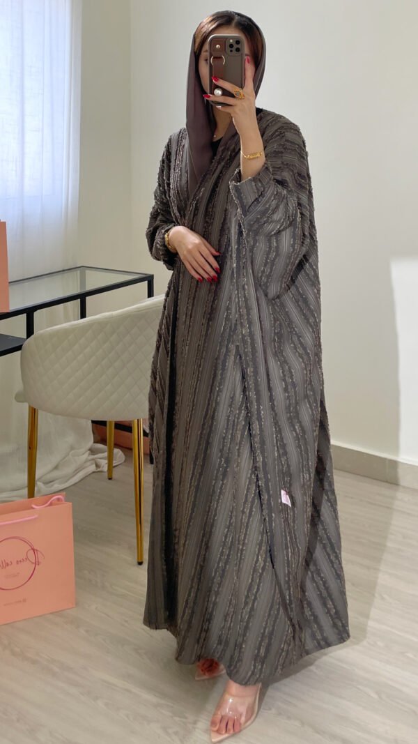 ⁦عبايا ٢١⁩ - الصورة ⁦3⁩