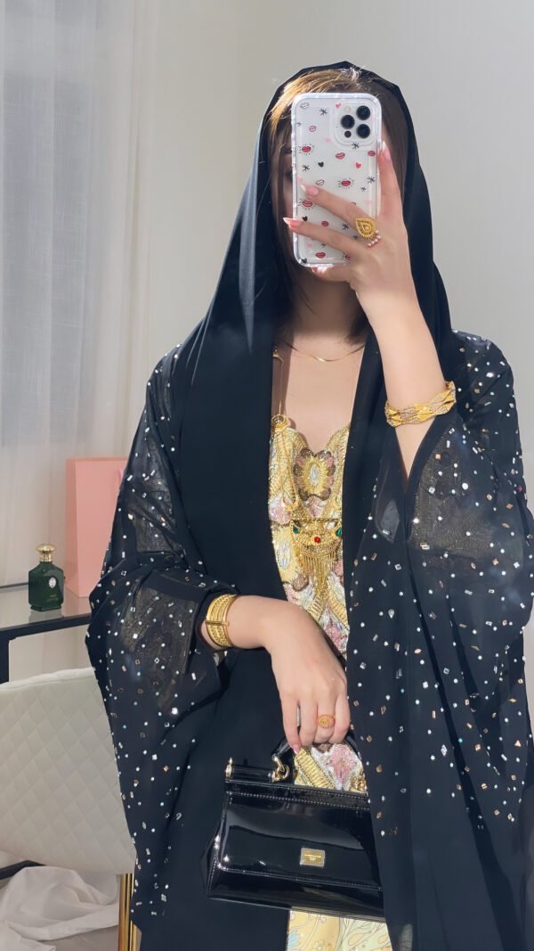 ⁦عبايا ٨⁩ - الصورة ⁦2⁩