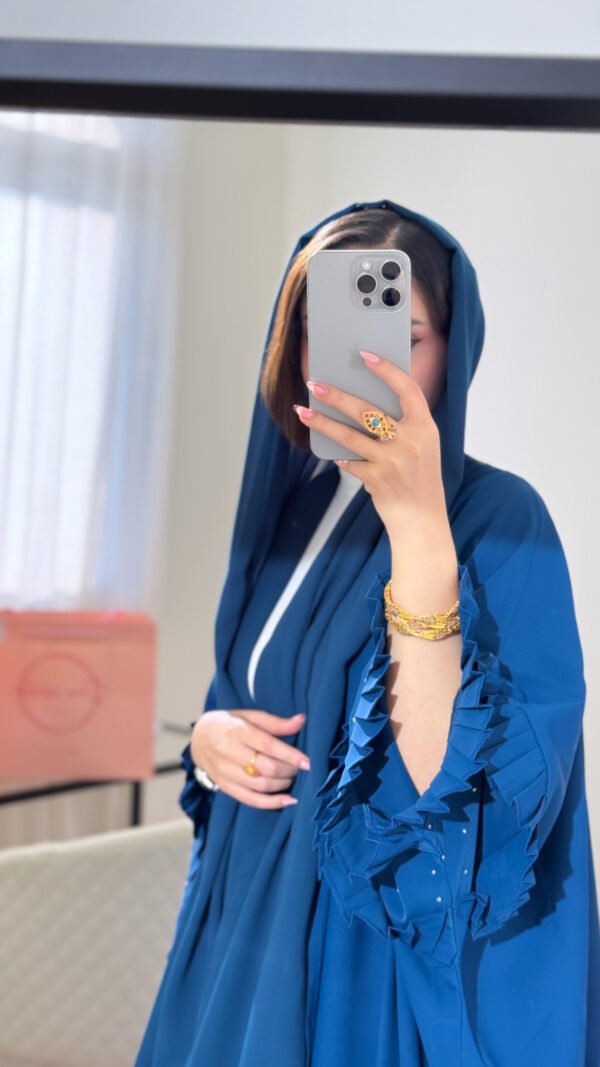 ⁦عبايا ٢٤⁩ - الصورة ⁦3⁩