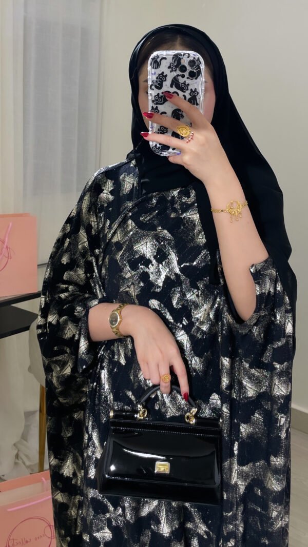 ⁦عبايا ٢٠⁩ - الصورة ⁦1⁩