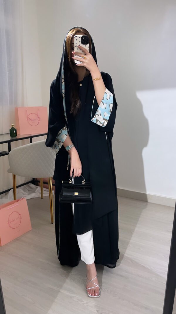 ⁦عبايا ٩⁩ - الصورة ⁦1⁩