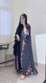 Floral Polka🌺🖤 - Image 4